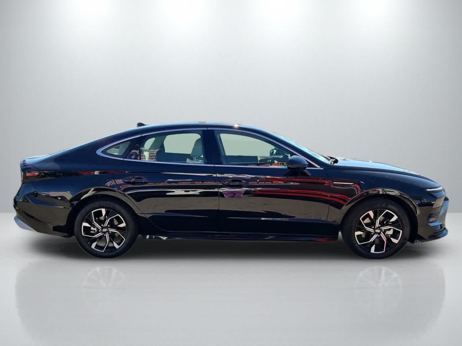 Thumbnail: 2025 Hyundai Sonata - 13
