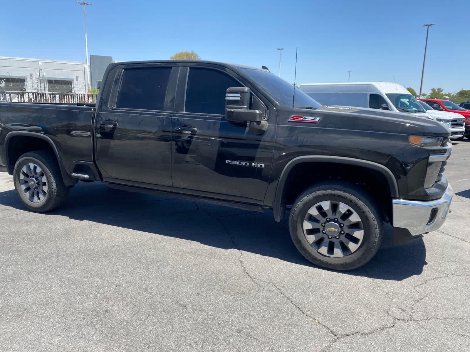 Thumbnail: 2024 Chevrolet Silverado 2500 - 4