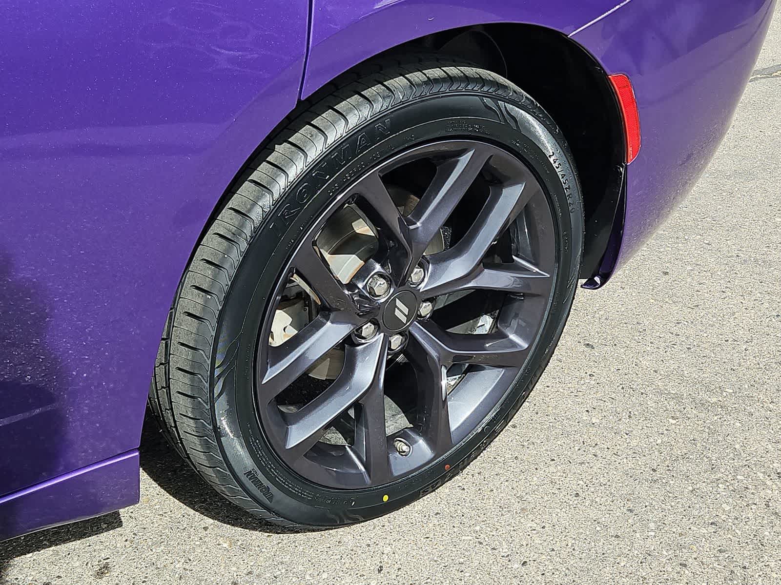 Thumbnail: 2023 Dodge Charger - 14