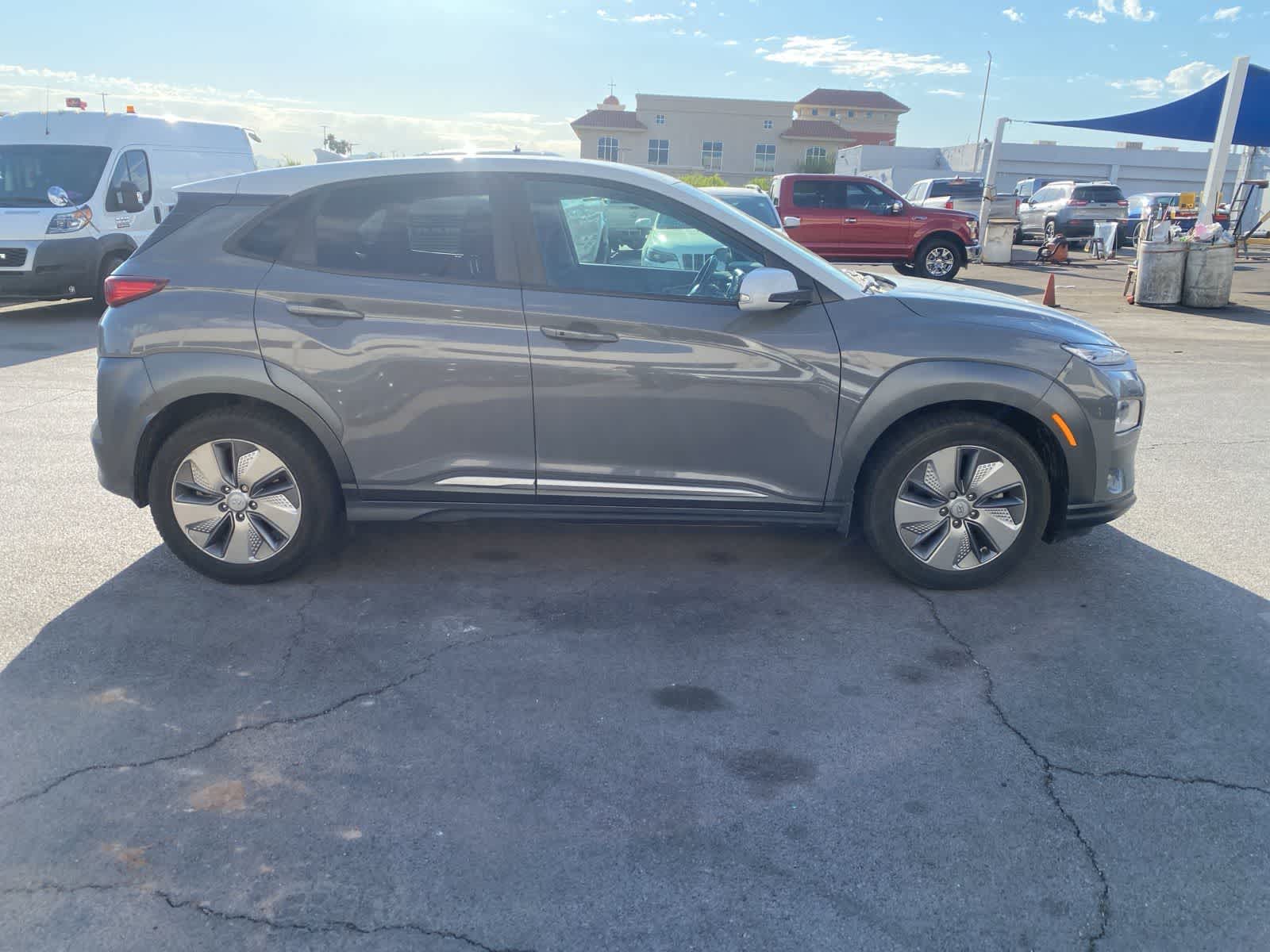 Thumbnail: 2021 Hyundai Kona - 4