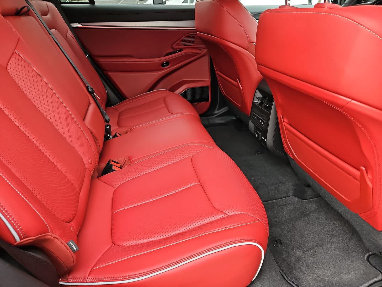 Thumbnail: 2024 Jeep Wagoneer S - 19