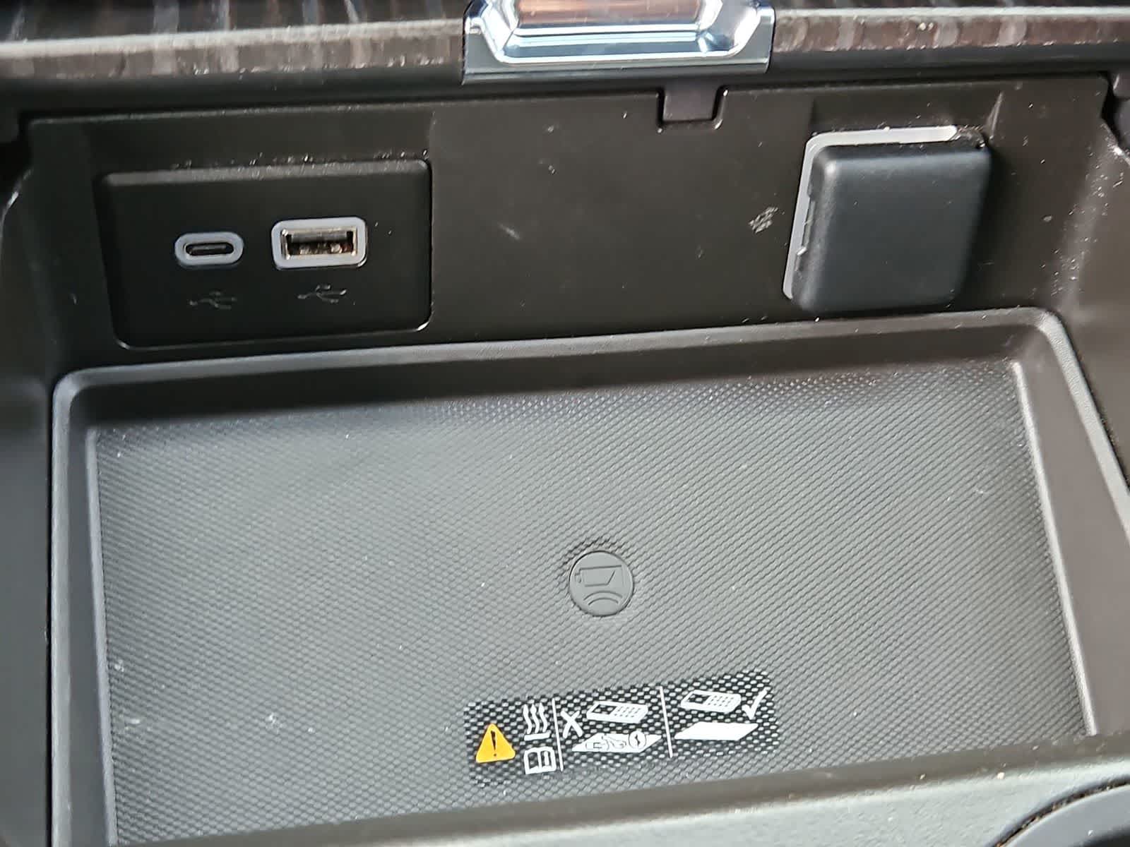 Thumbnail: 2023 GMC Yukon - 31