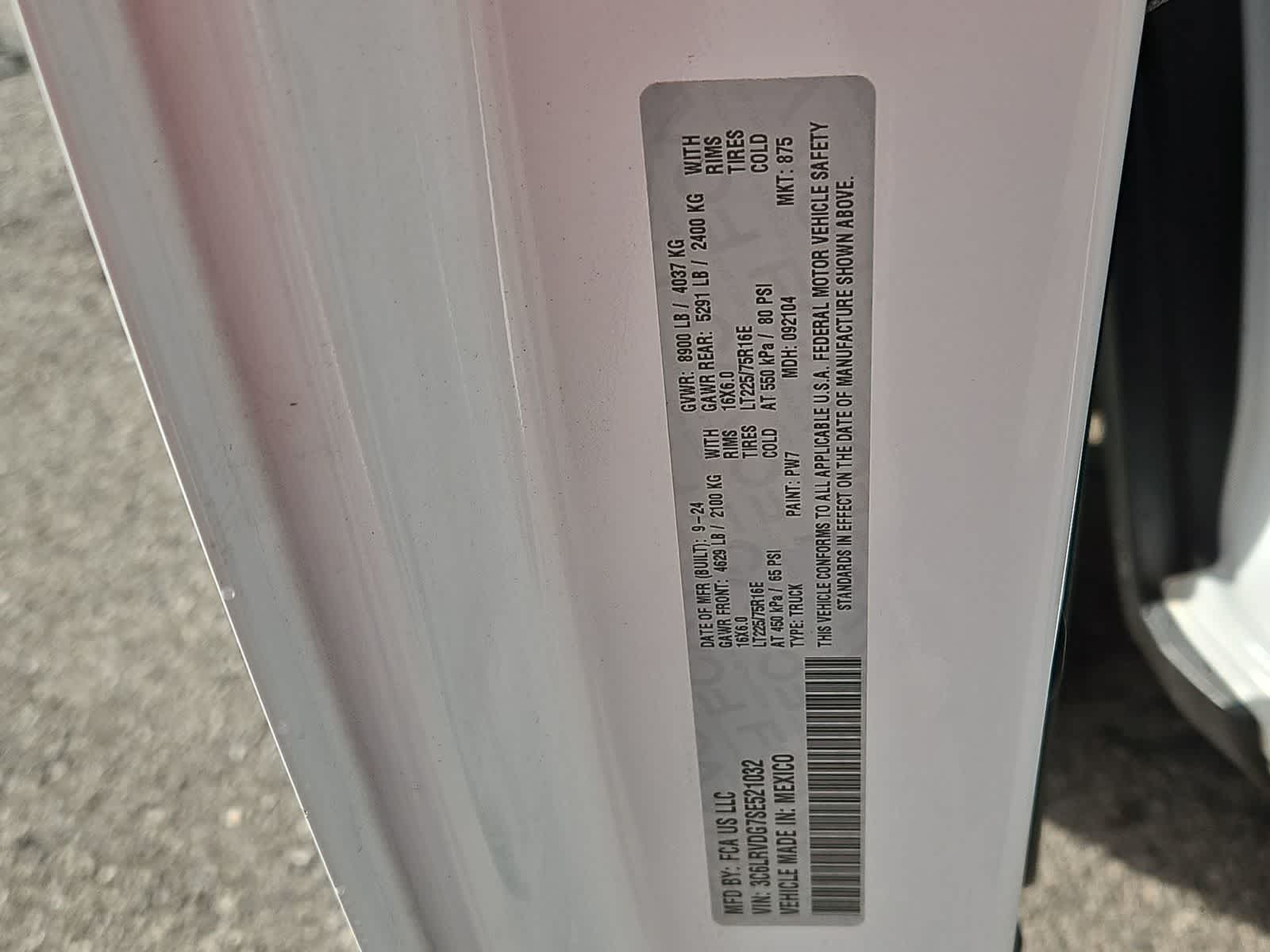 Thumbnail: 2025 RAM ProMaster - 32