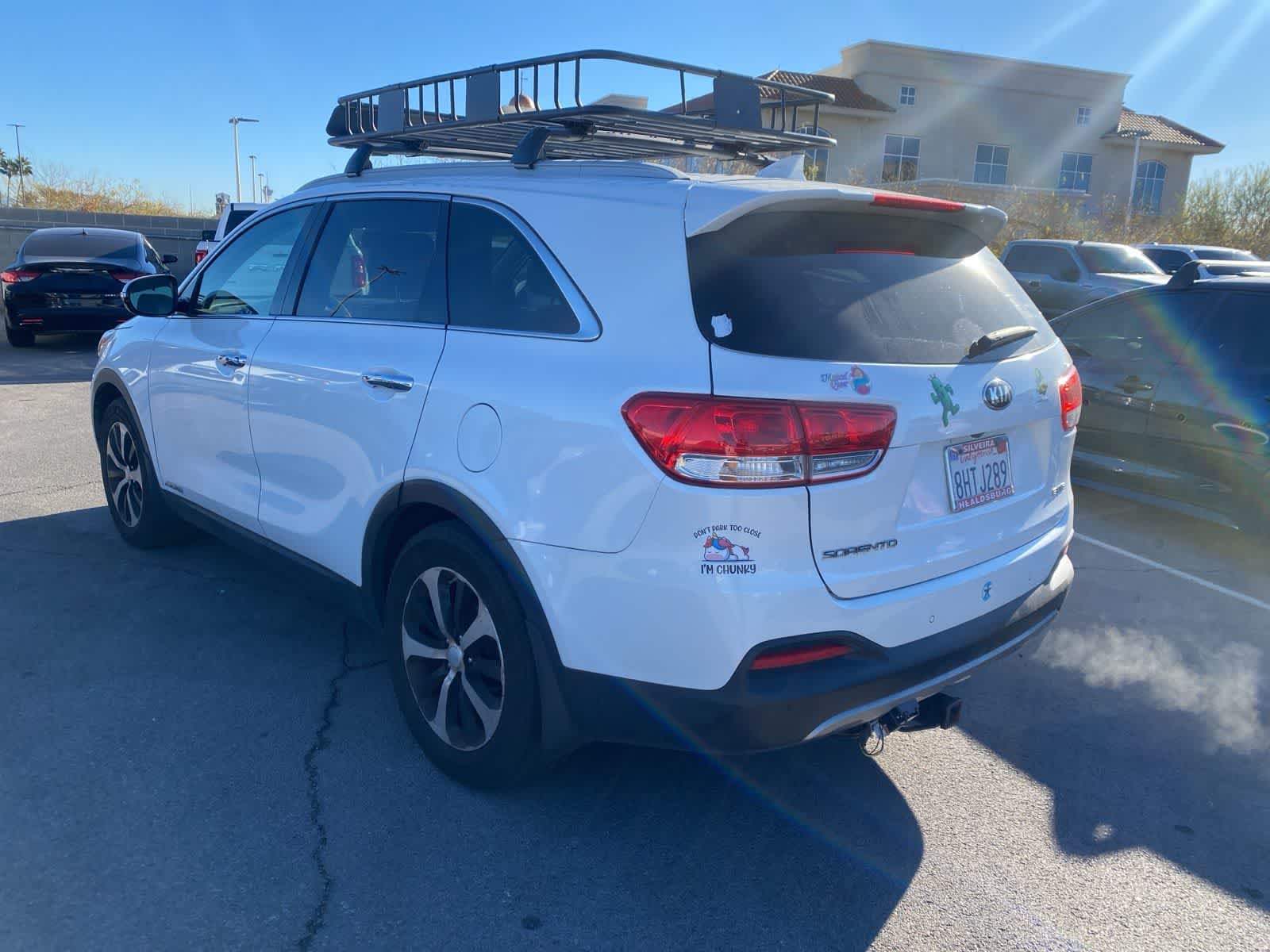 Thumbnail: 2017 Kia Sorento - 9