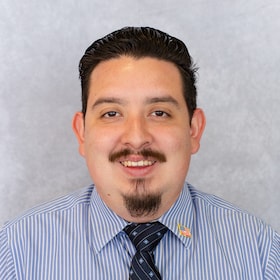 Staff member Joshua Holdridge from ID_07bbbc83ebb8