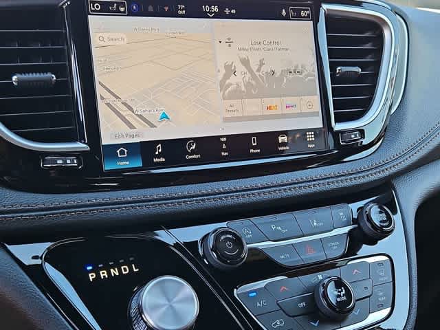 Thumbnail: 2026 Chrysler Pacifica - 27