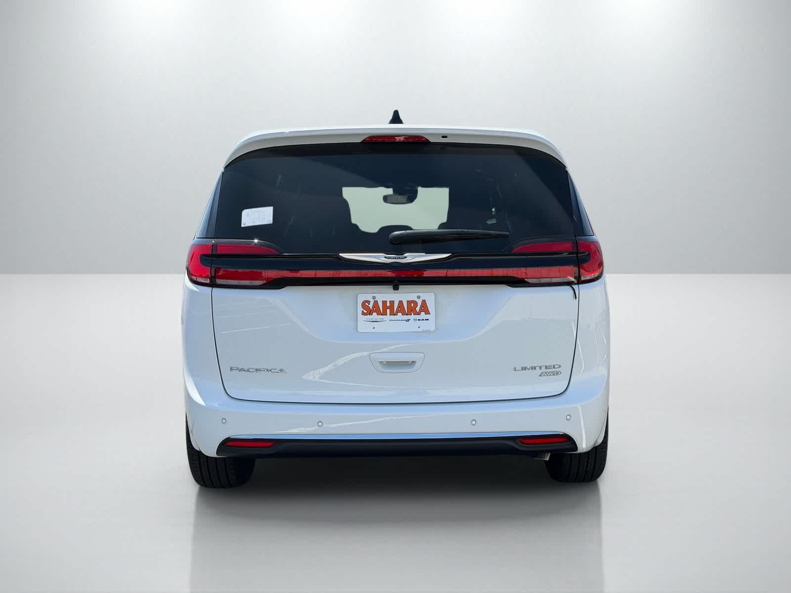 Thumbnail: 2026 Chrysler Pacifica - 5