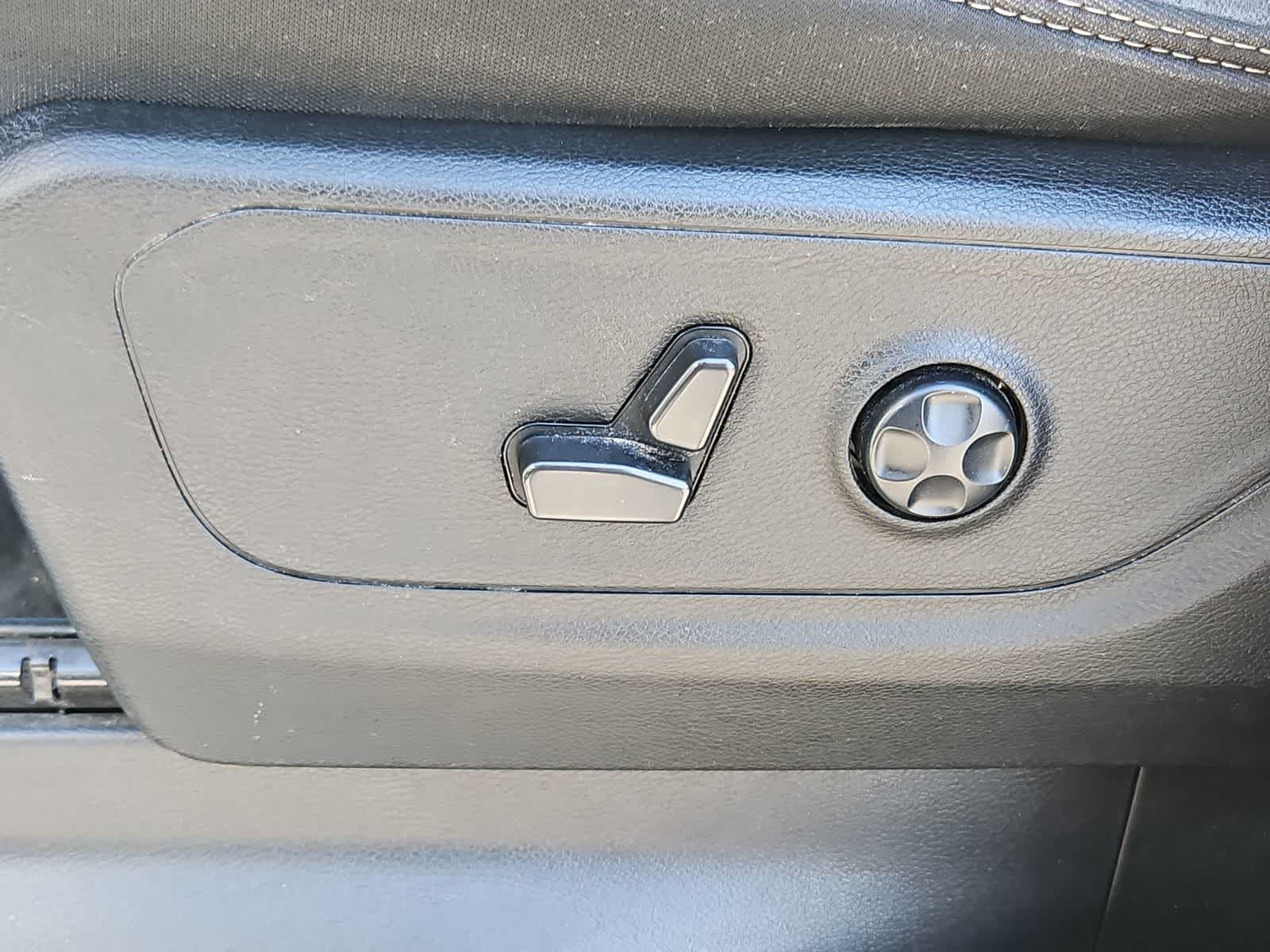 Thumbnail: 2021 RAM 1500 - 18