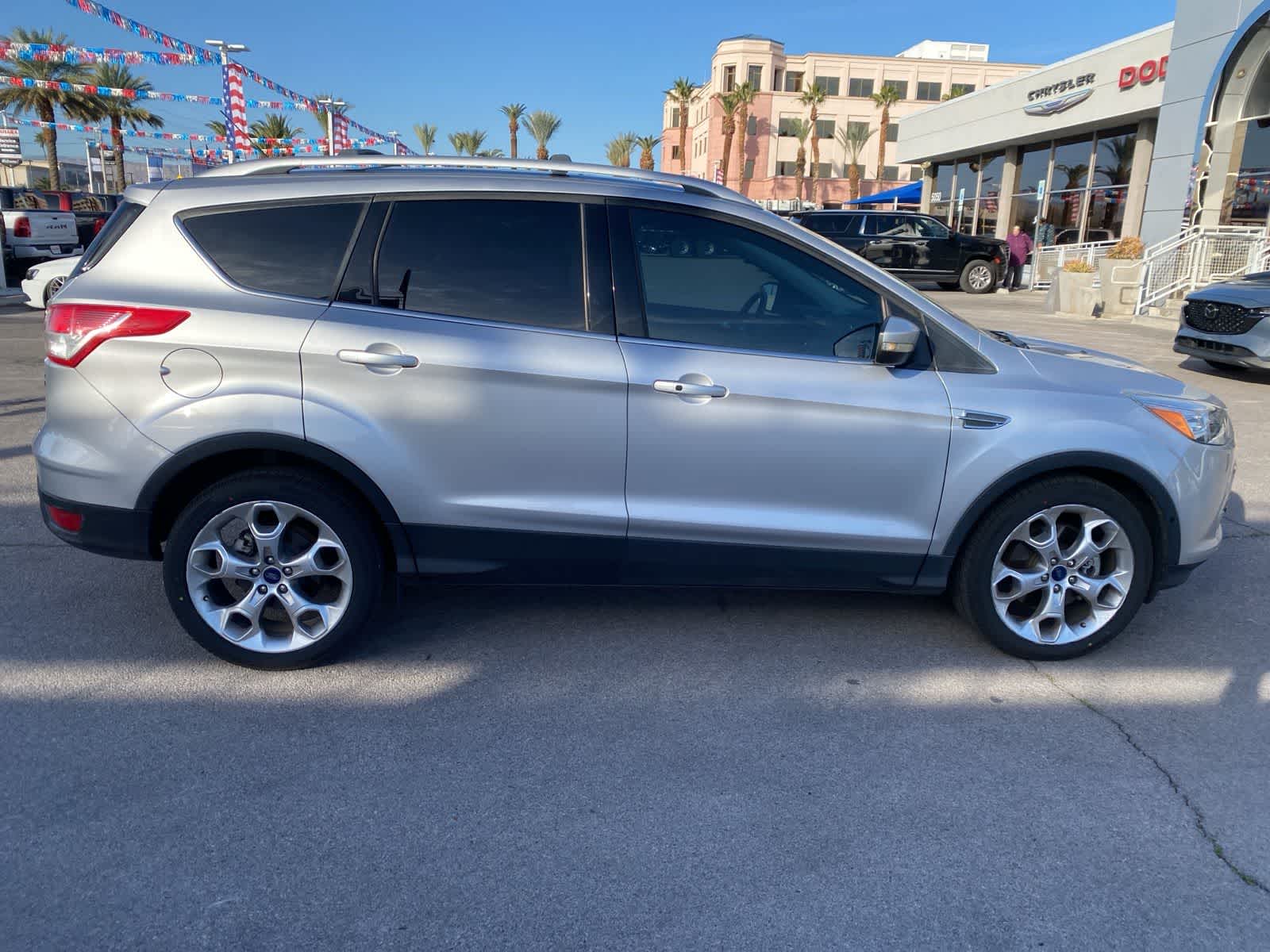 Thumbnail: 2015 Ford Escape - 4