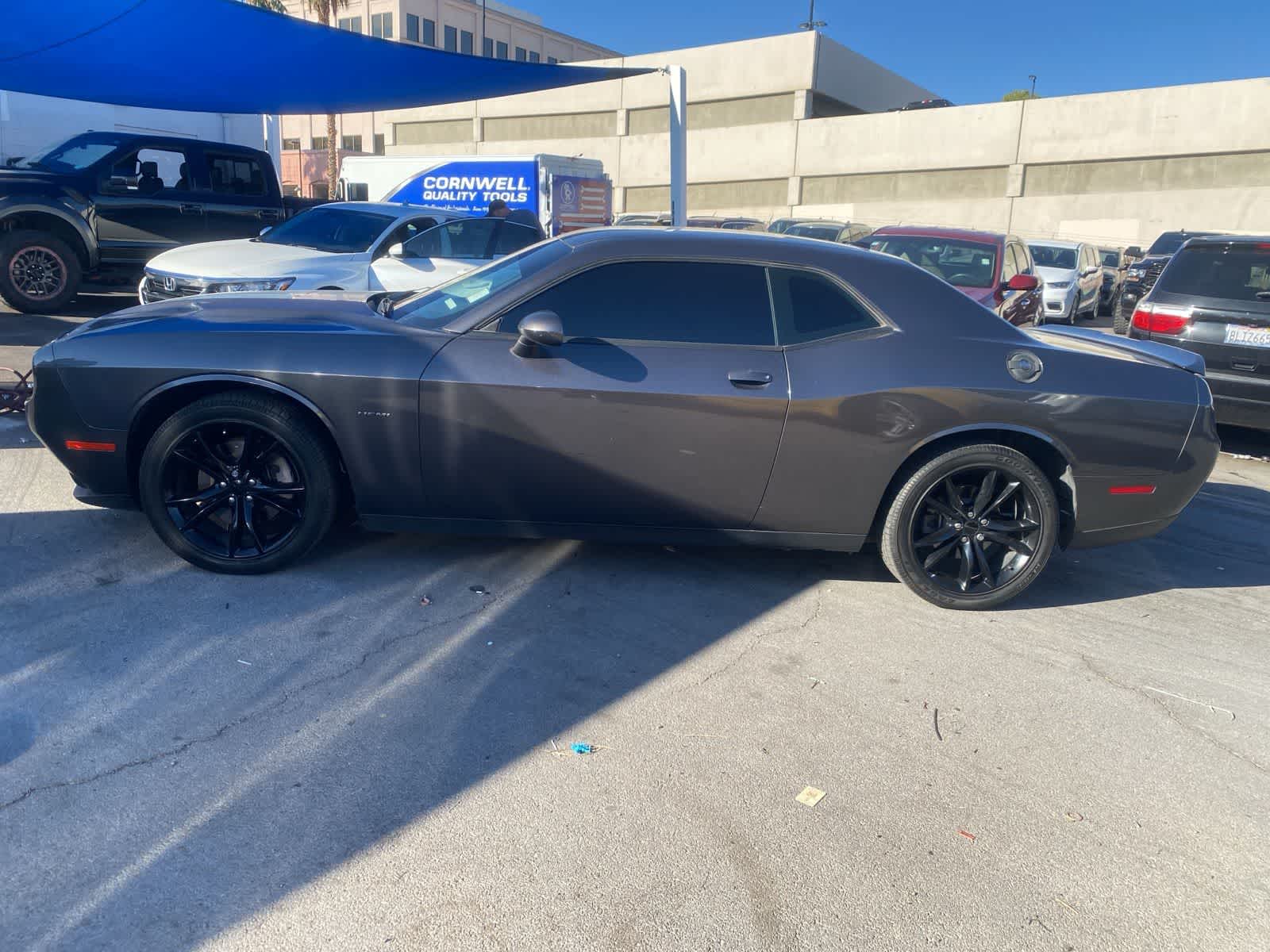 Thumbnail: 2016 Dodge Challenger - 9