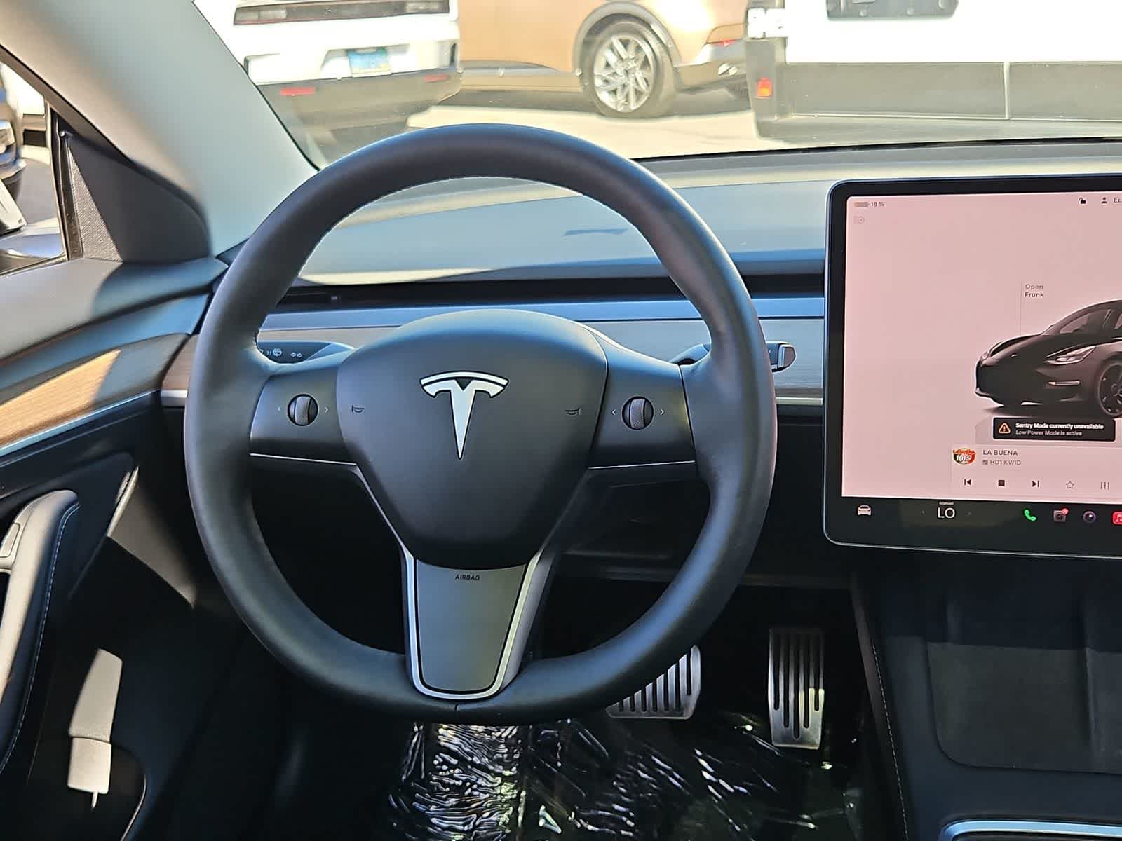 Thumbnail: 2022 Tesla Model 3 - 20