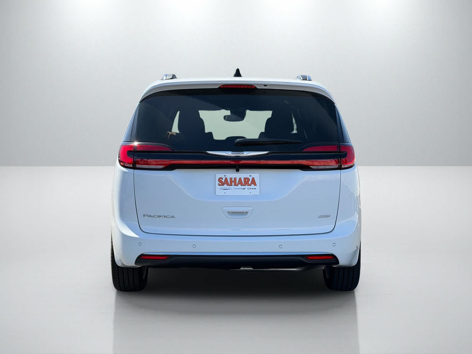 Thumbnail: 2026 Chrysler Pacifica - 5