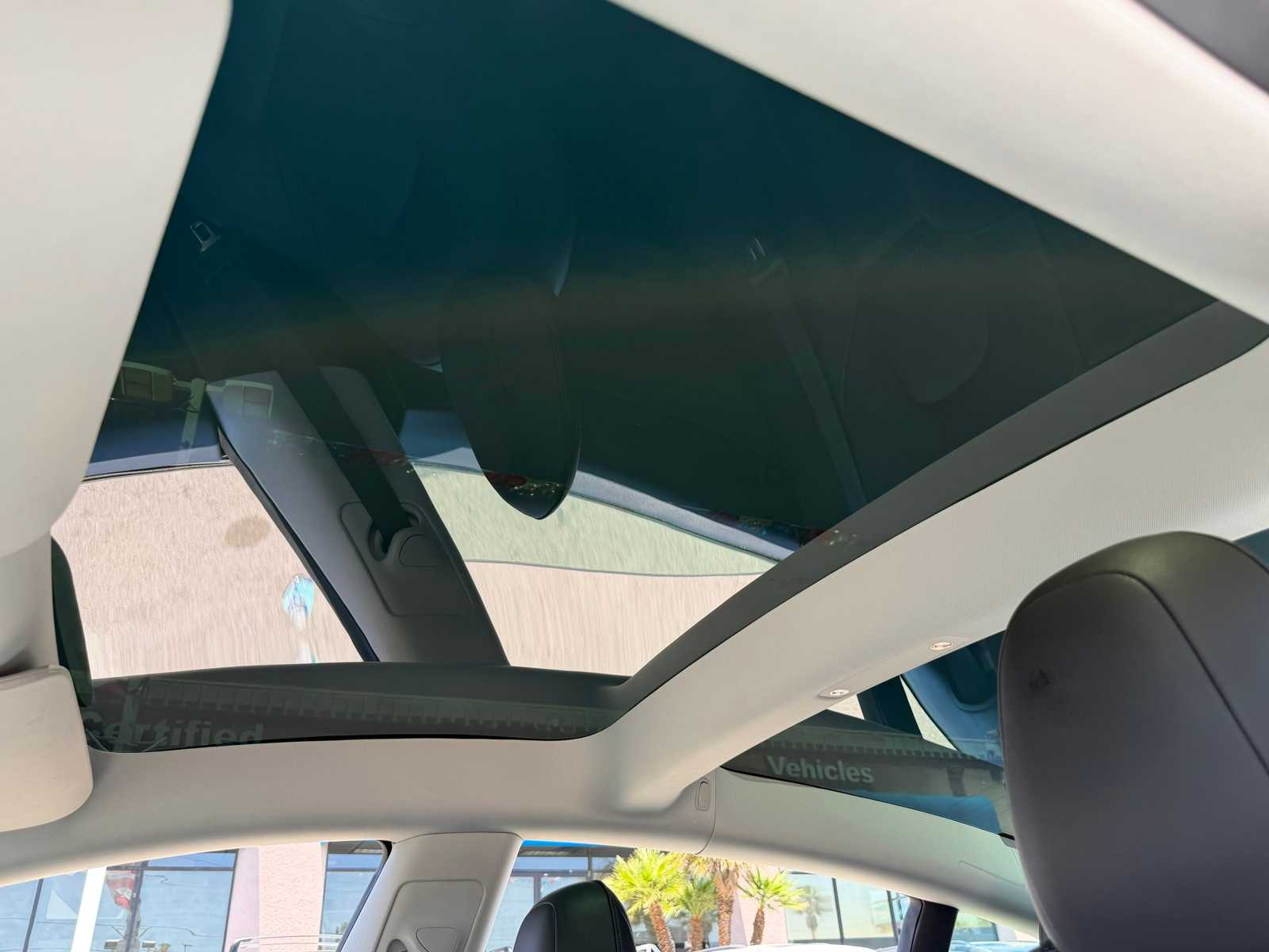 Thumbnail: 2021 Tesla Model 3 - 19