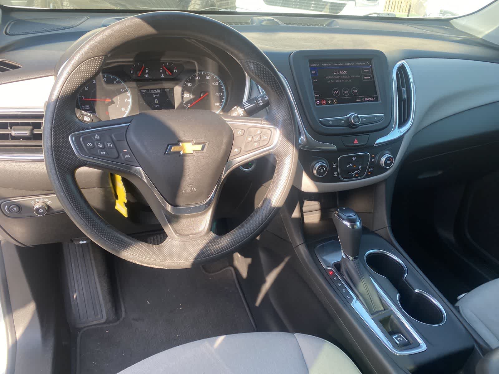 Thumbnail: 2020 Chevrolet Equinox - 10