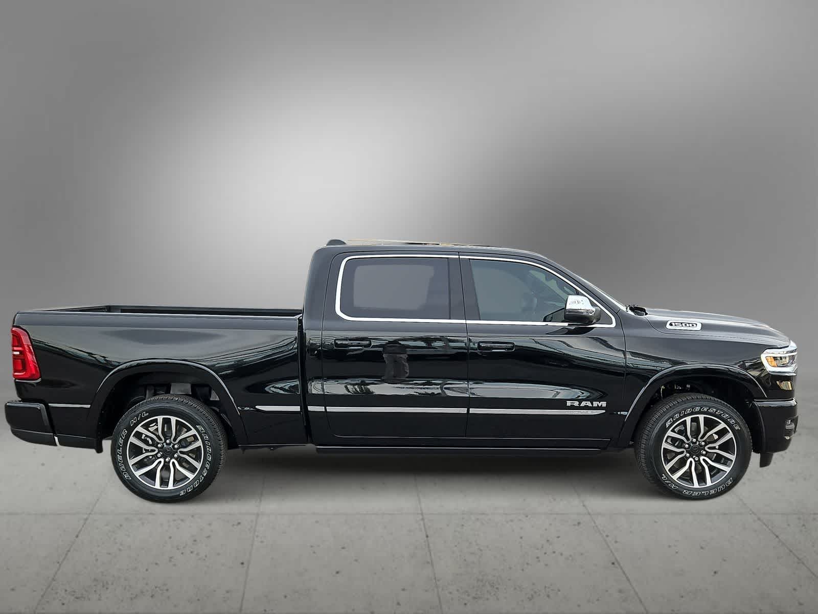 Thumbnail: 2026 RAM 1500 - 9