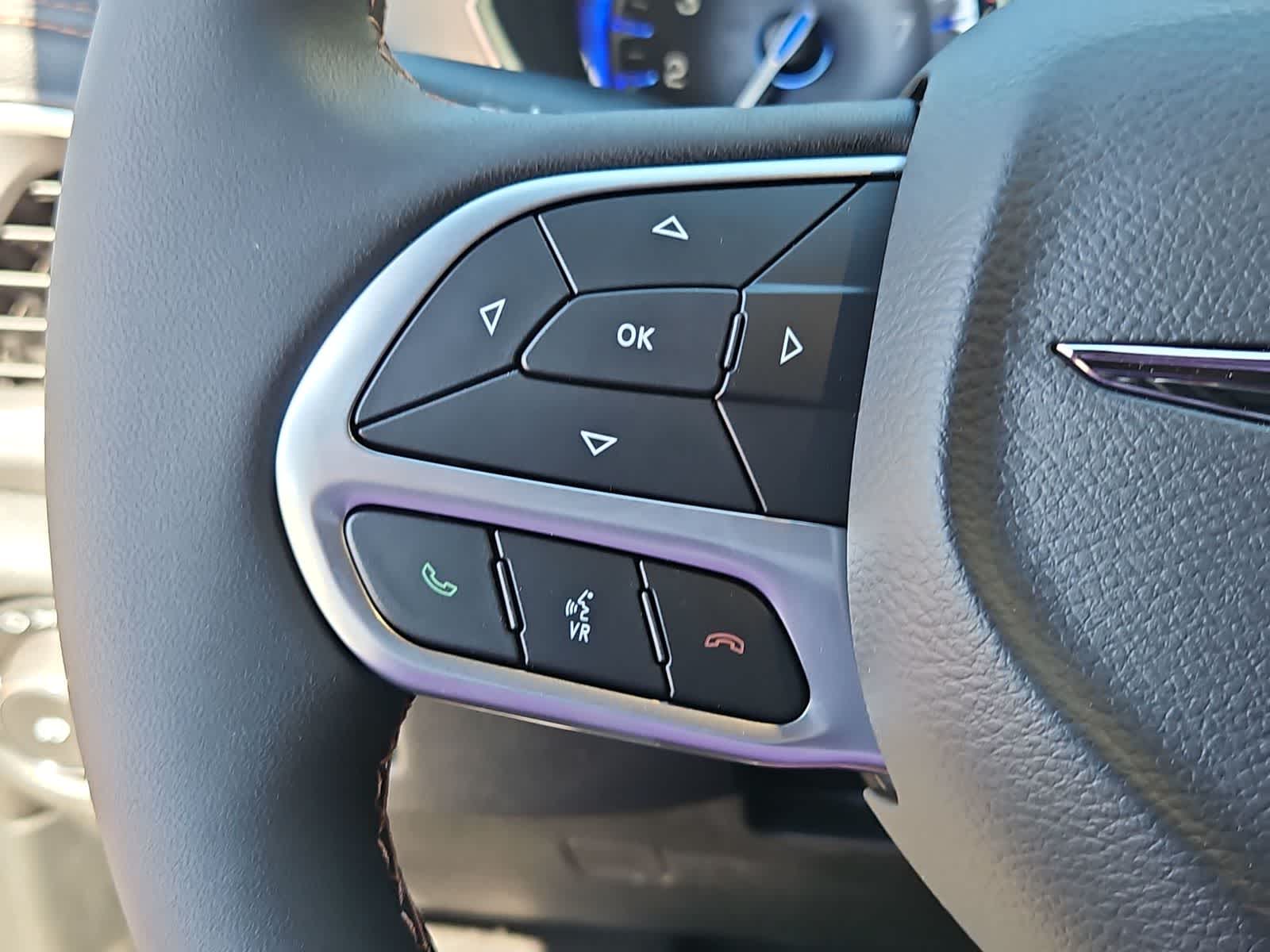 Thumbnail: 2026 Chrysler Pacifica - 23