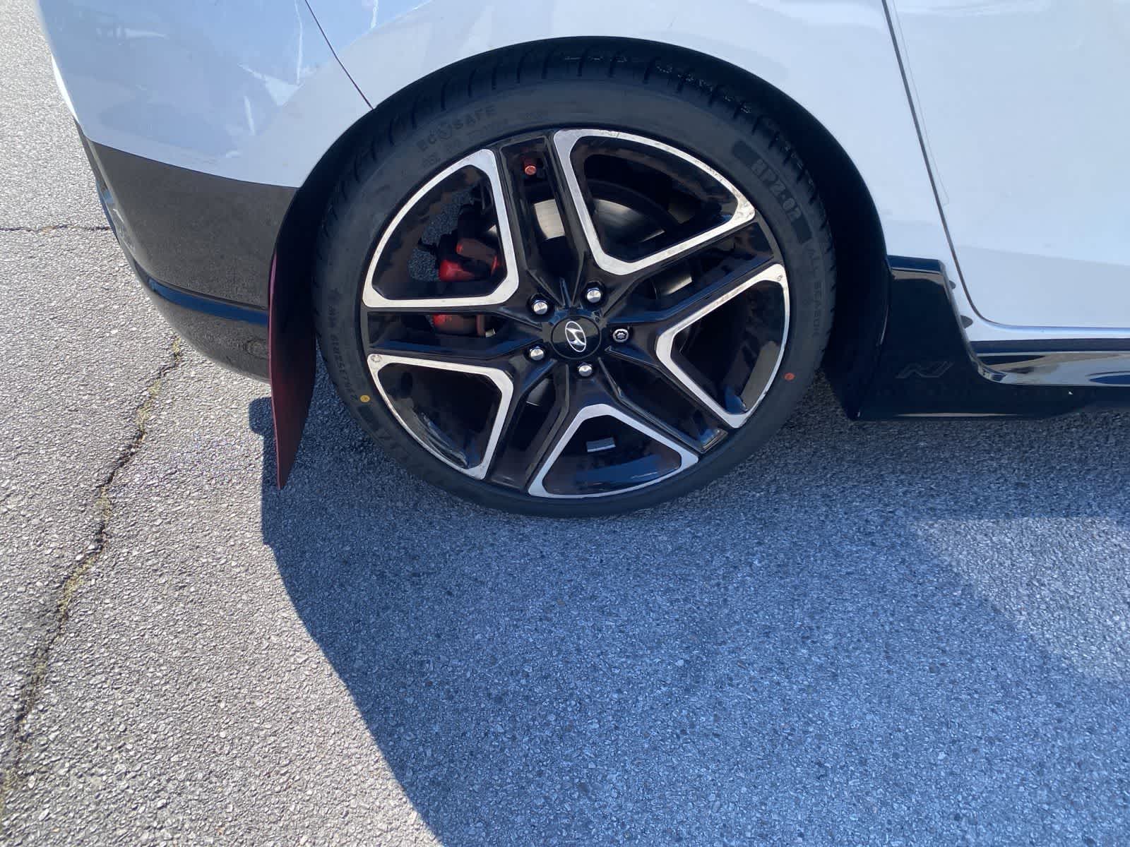 Thumbnail: 2022 Hyundai Veloster - 5