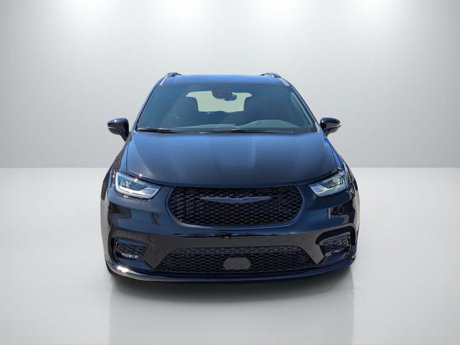 Thumbnail: 2026 Chrysler Pacifica - 11