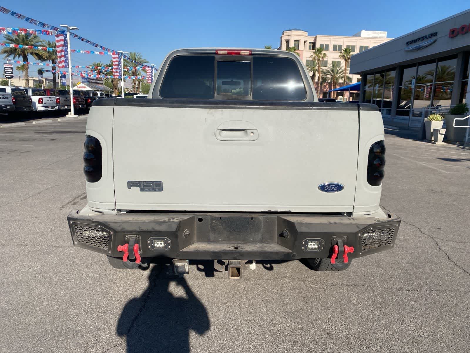Thumbnail: 2002 Ford F-150 - 9