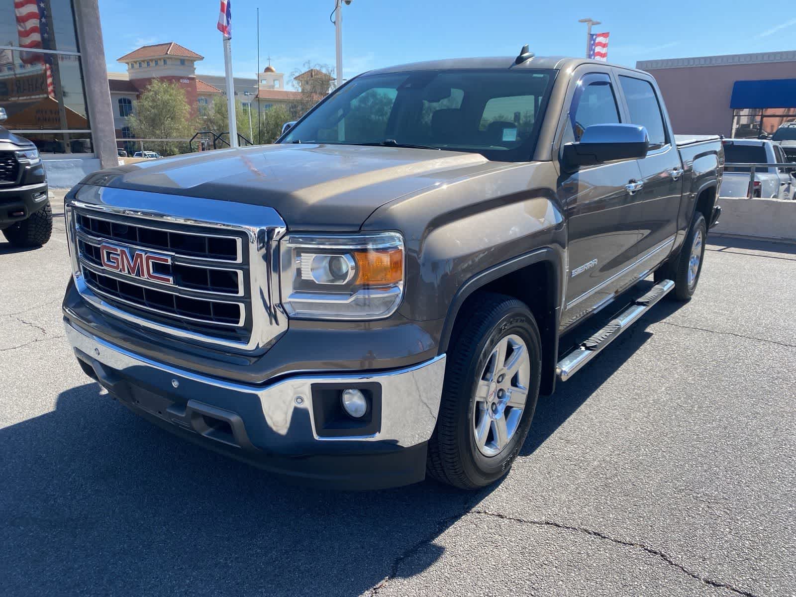 2015 GMC Sierra 2WD Crew Cab SLT SWB's photo