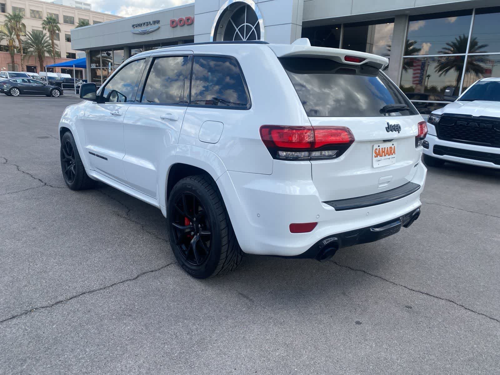 Thumbnail: 2021 Jeep Grand Cherokee - 8