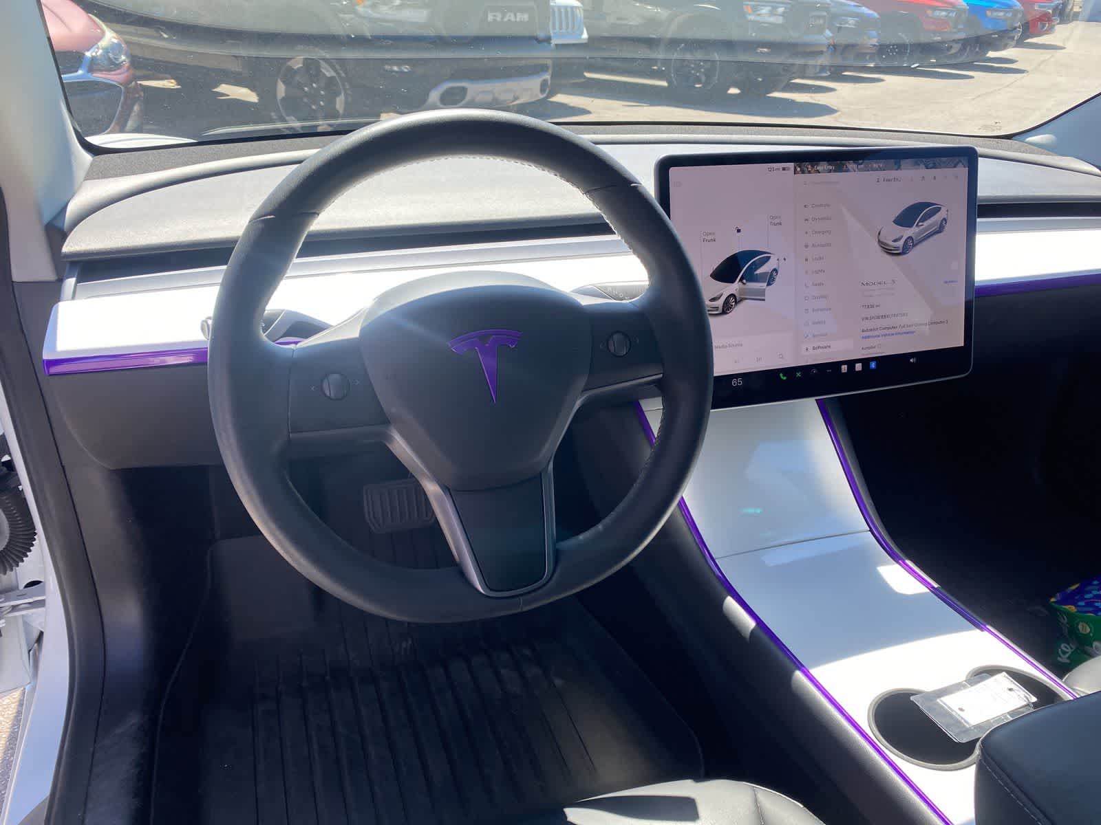 Thumbnail: 2020 Tesla Model 3 - 10