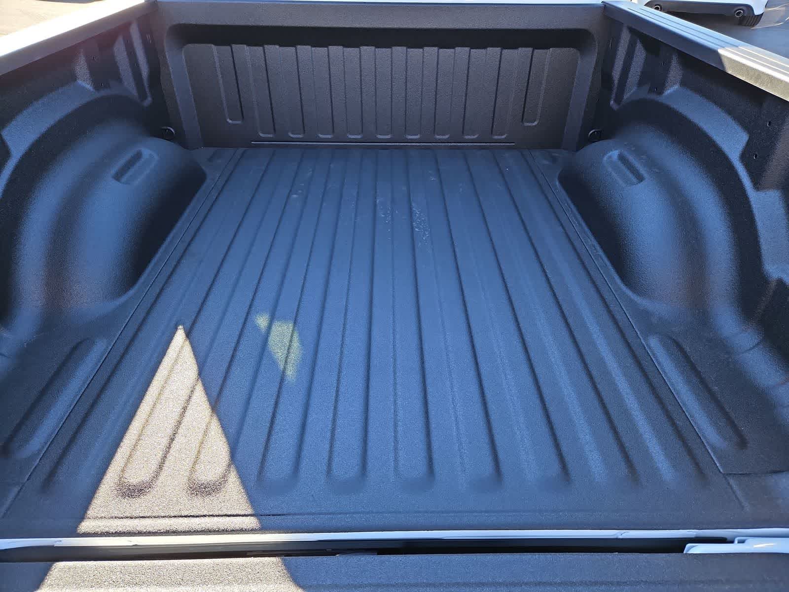 Thumbnail: 2026 RAM 1500 - 33