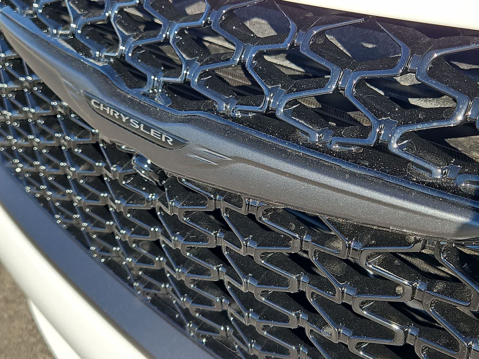 Thumbnail: 2026 Chrysler Pacifica - 11