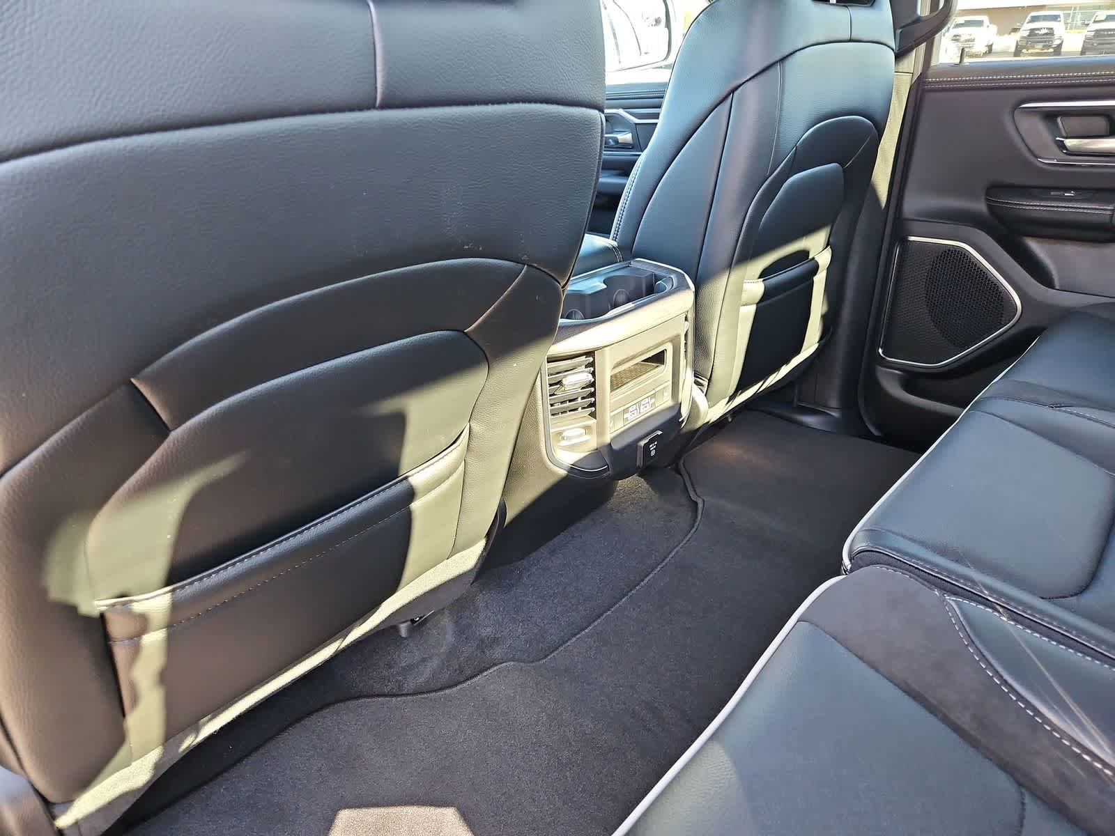 Thumbnail: 2026 RAM 1500 - 18