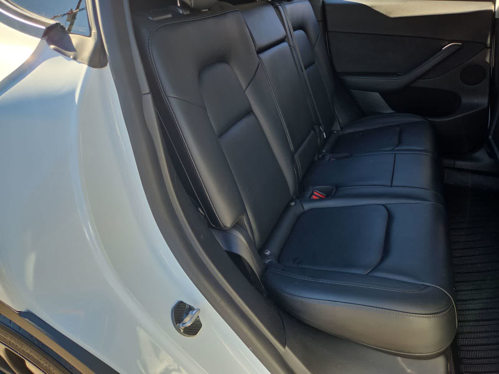 Thumbnail: 2022 Tesla Model Y - 22