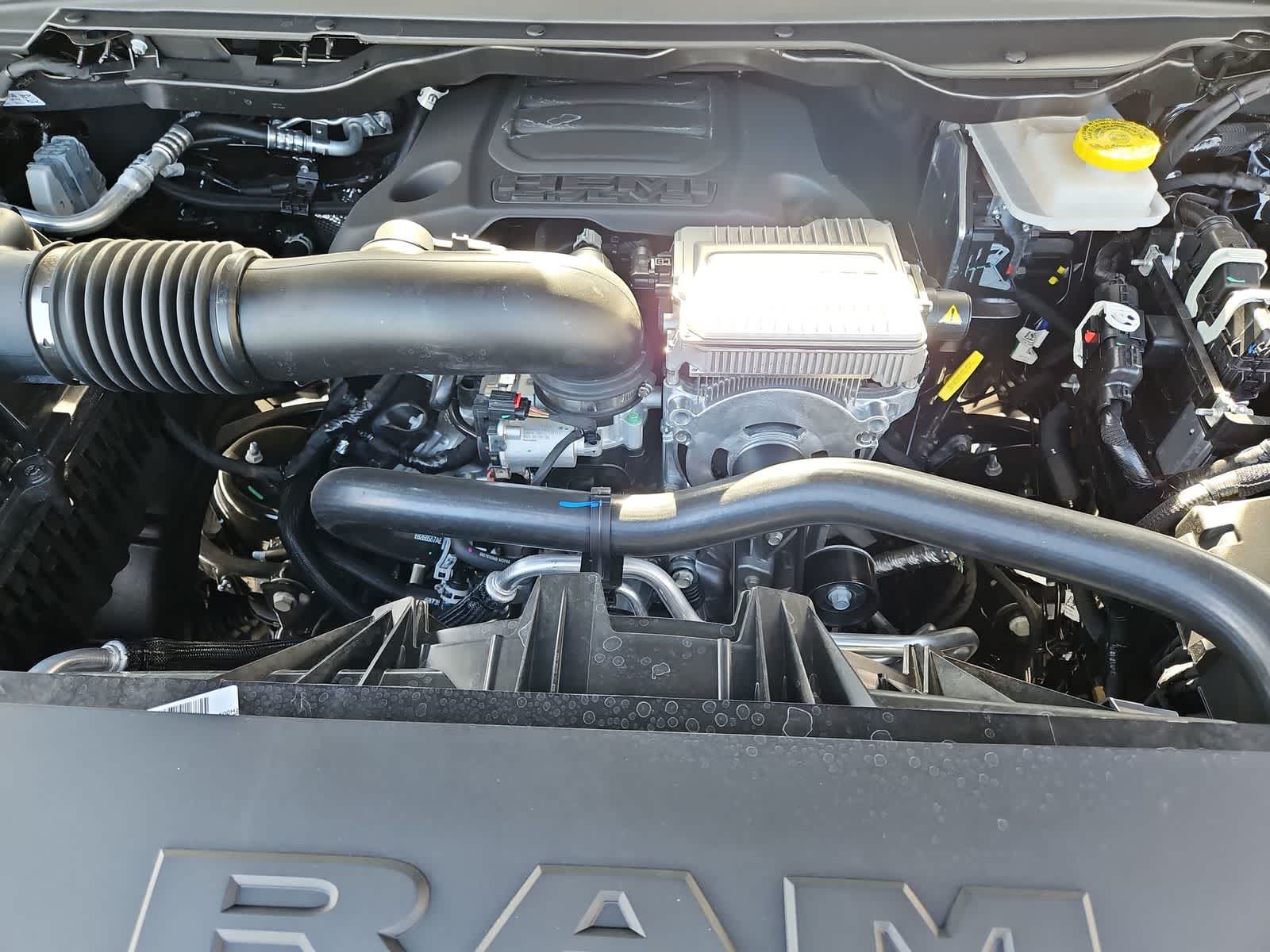 Thumbnail: 2026 RAM 1500 - 14