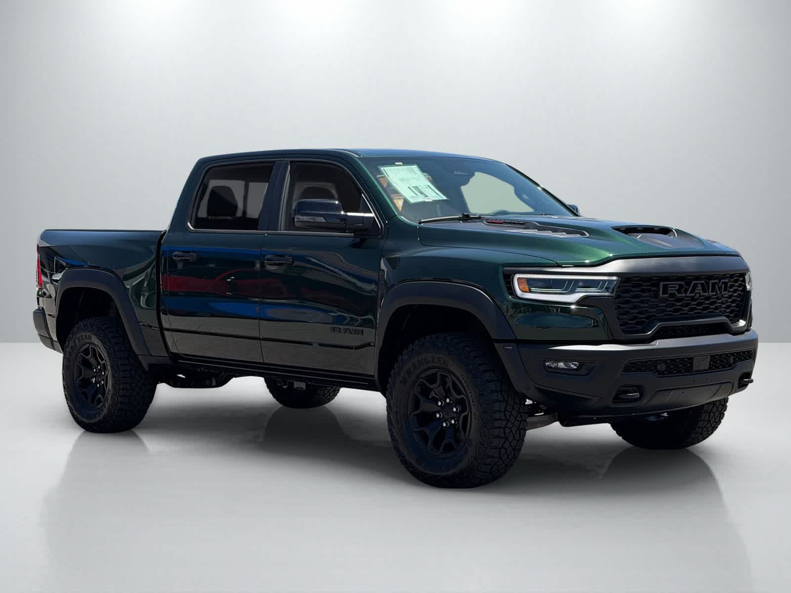 Thumbnail: 2026 RAM 1500 - 10
