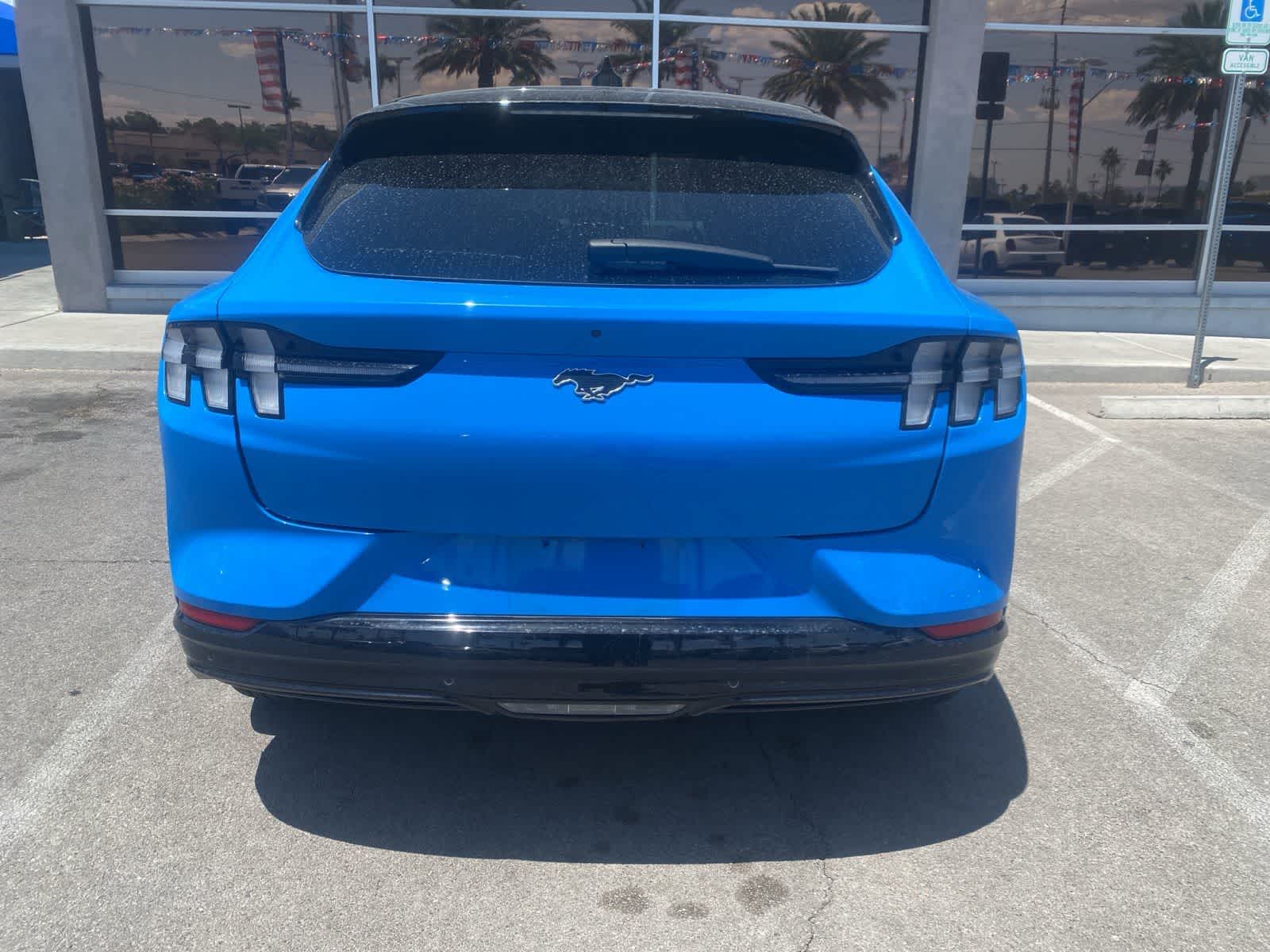 2023 Ford Mustang Mach-E Premium 7