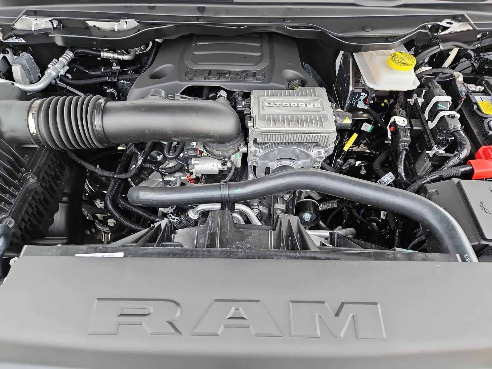 Thumbnail: 2026 RAM 1500 - 15