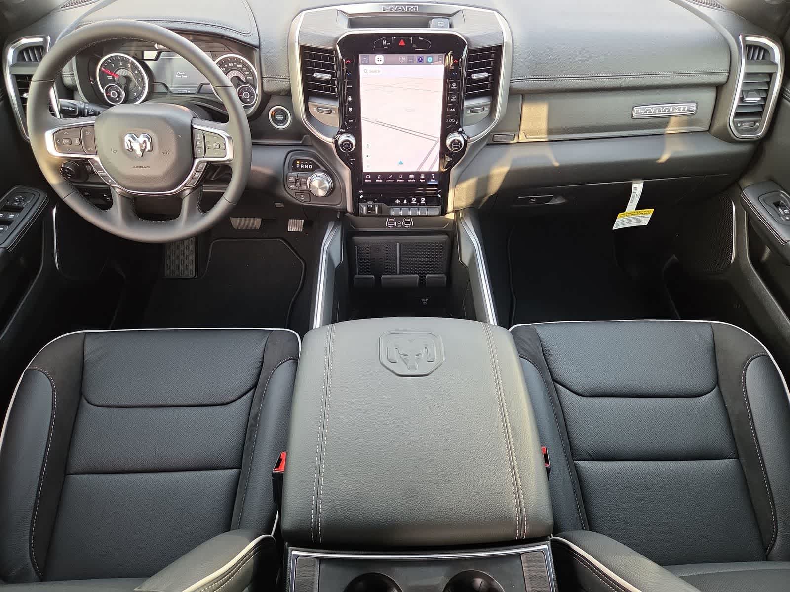 Thumbnail: 2026 RAM 1500 - 17