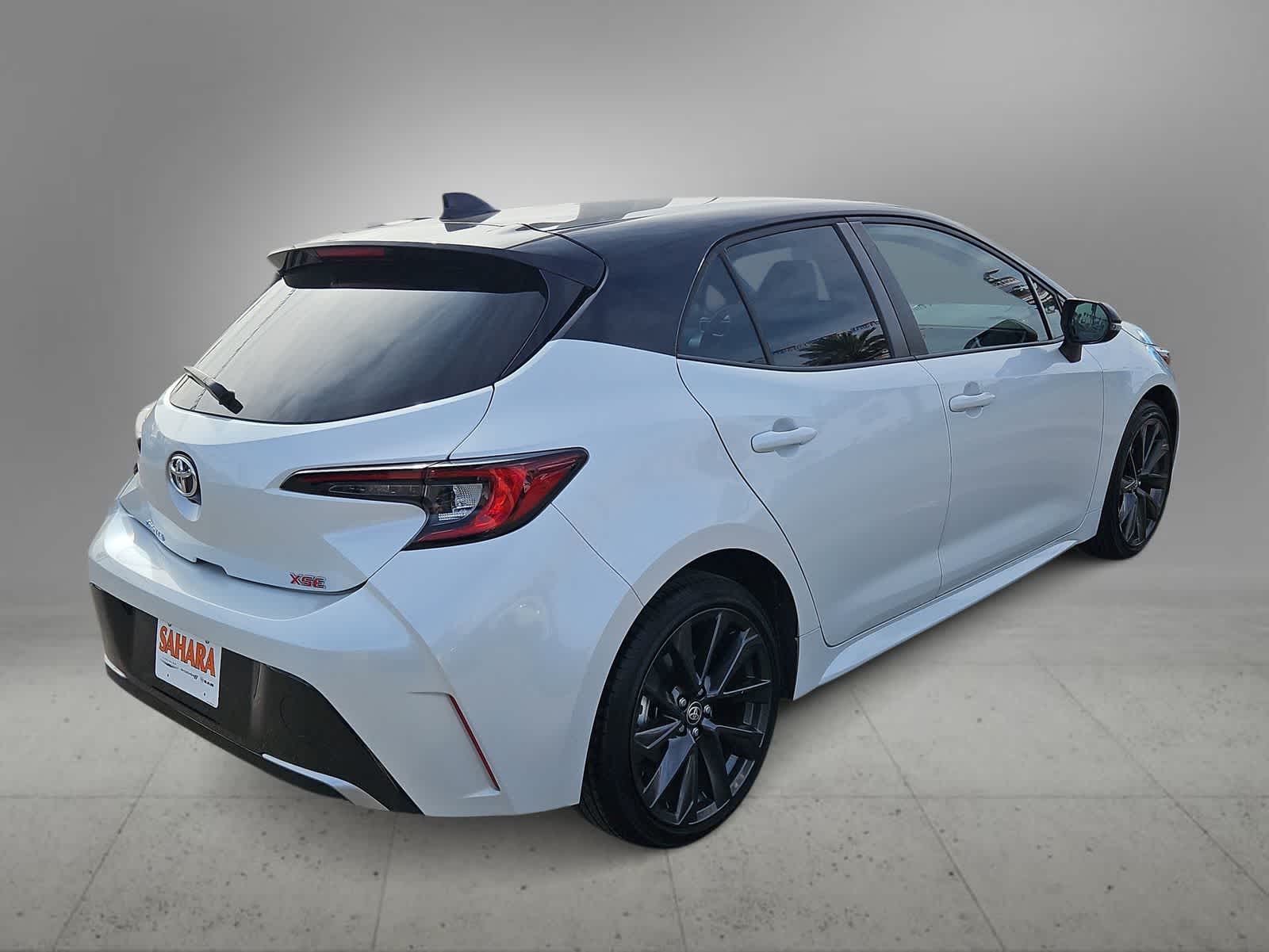 Thumbnail: 2024 Toyota Corolla - 9