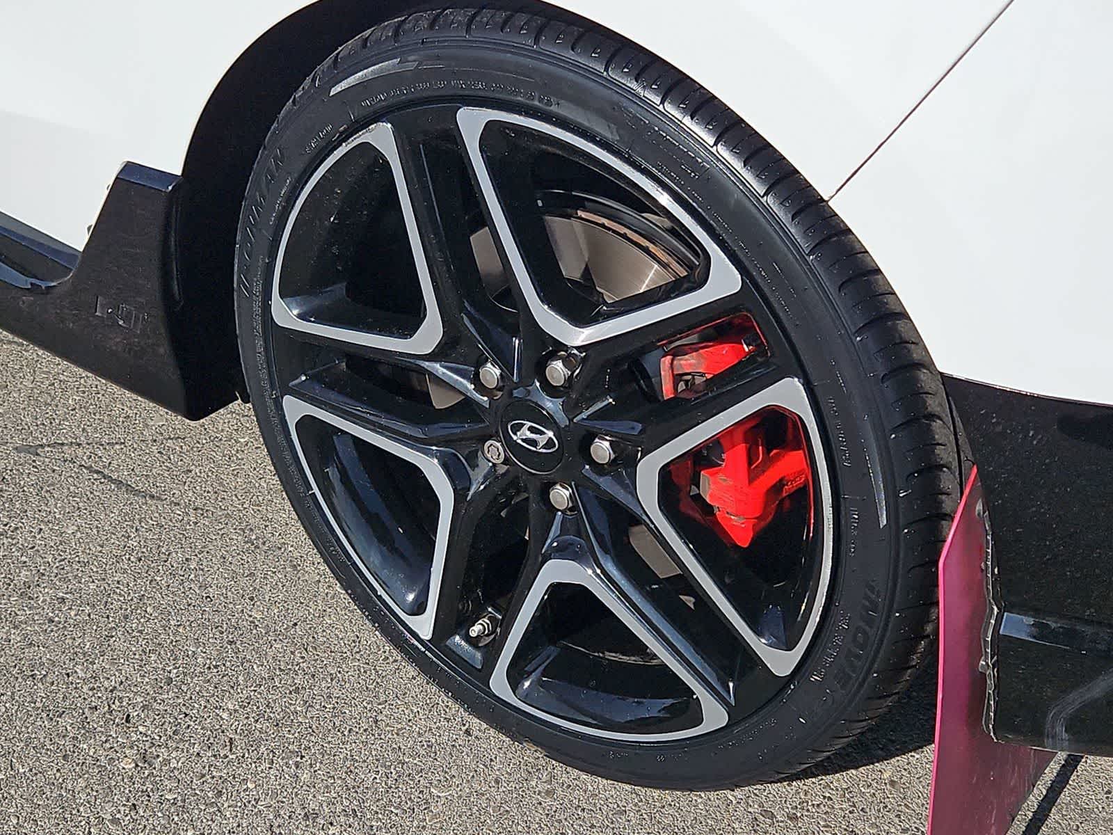 Thumbnail: 2022 Hyundai Veloster - 14