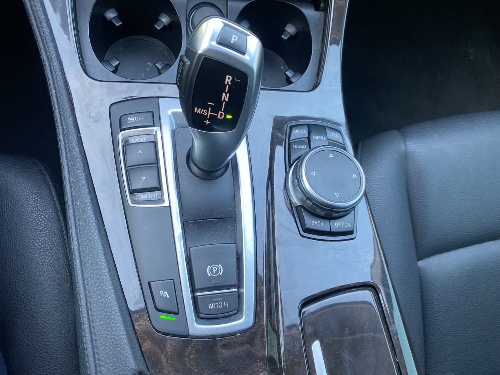 Thumbnail: 2015 BMW 5 Series - 16