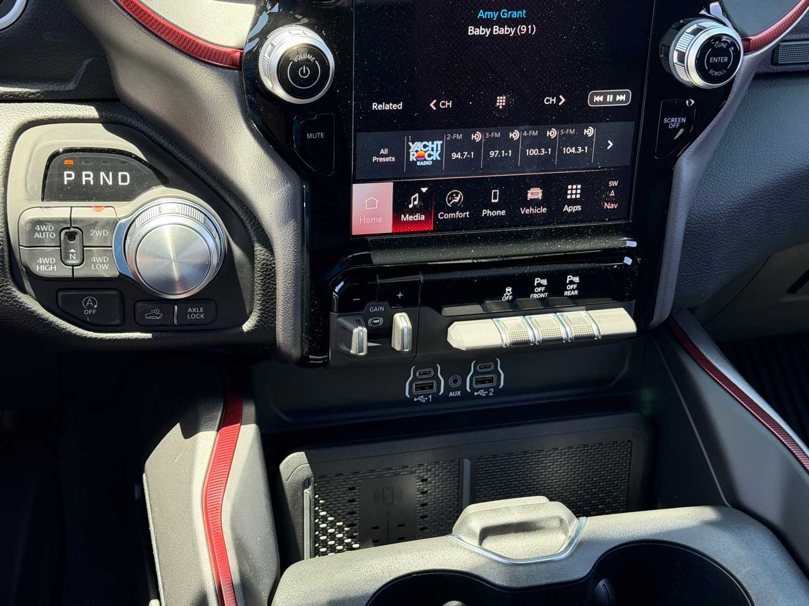 Thumbnail: 2026 RAM 1500 - 19