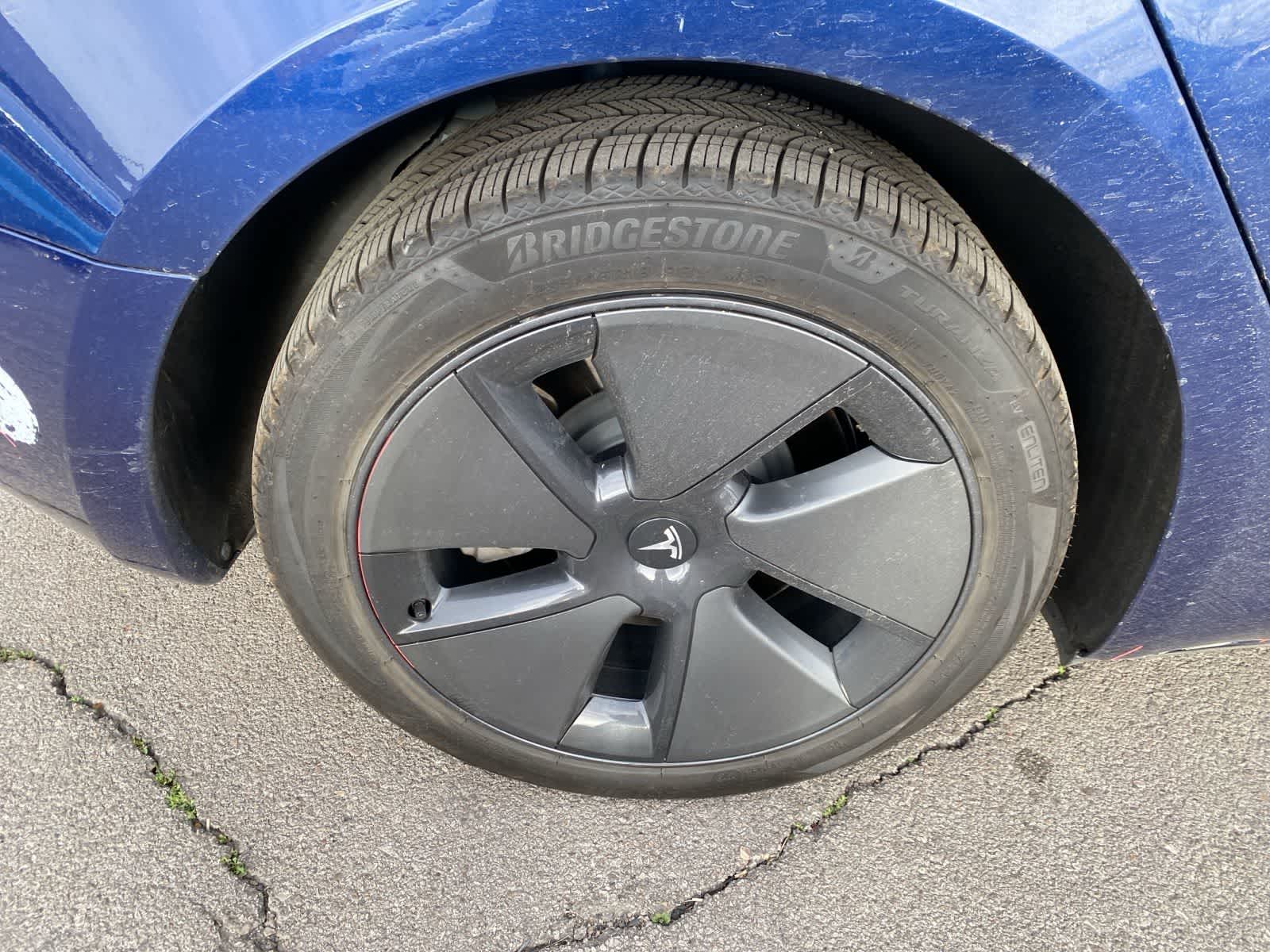 Thumbnail: 2023 Tesla Model 3 - 5