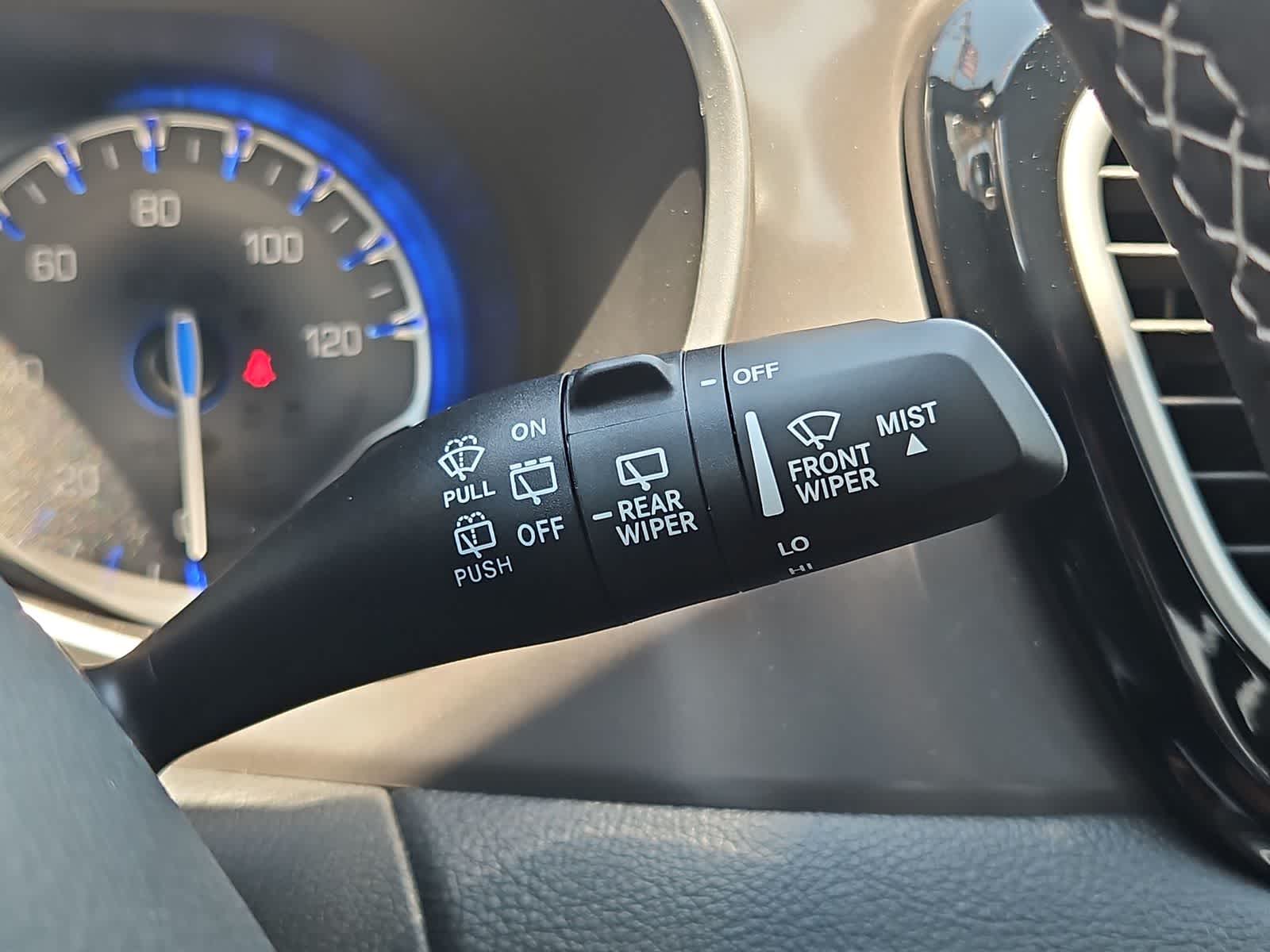 Thumbnail: 2025 Chrysler Pacifica - 25