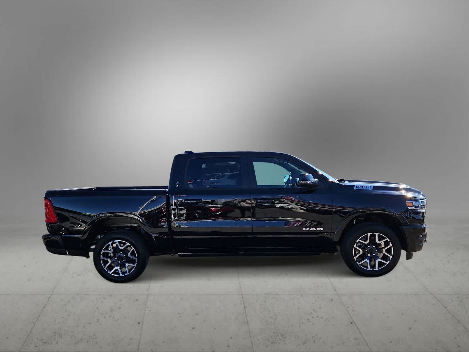 Thumbnail: 2026 RAM 1500 - 9