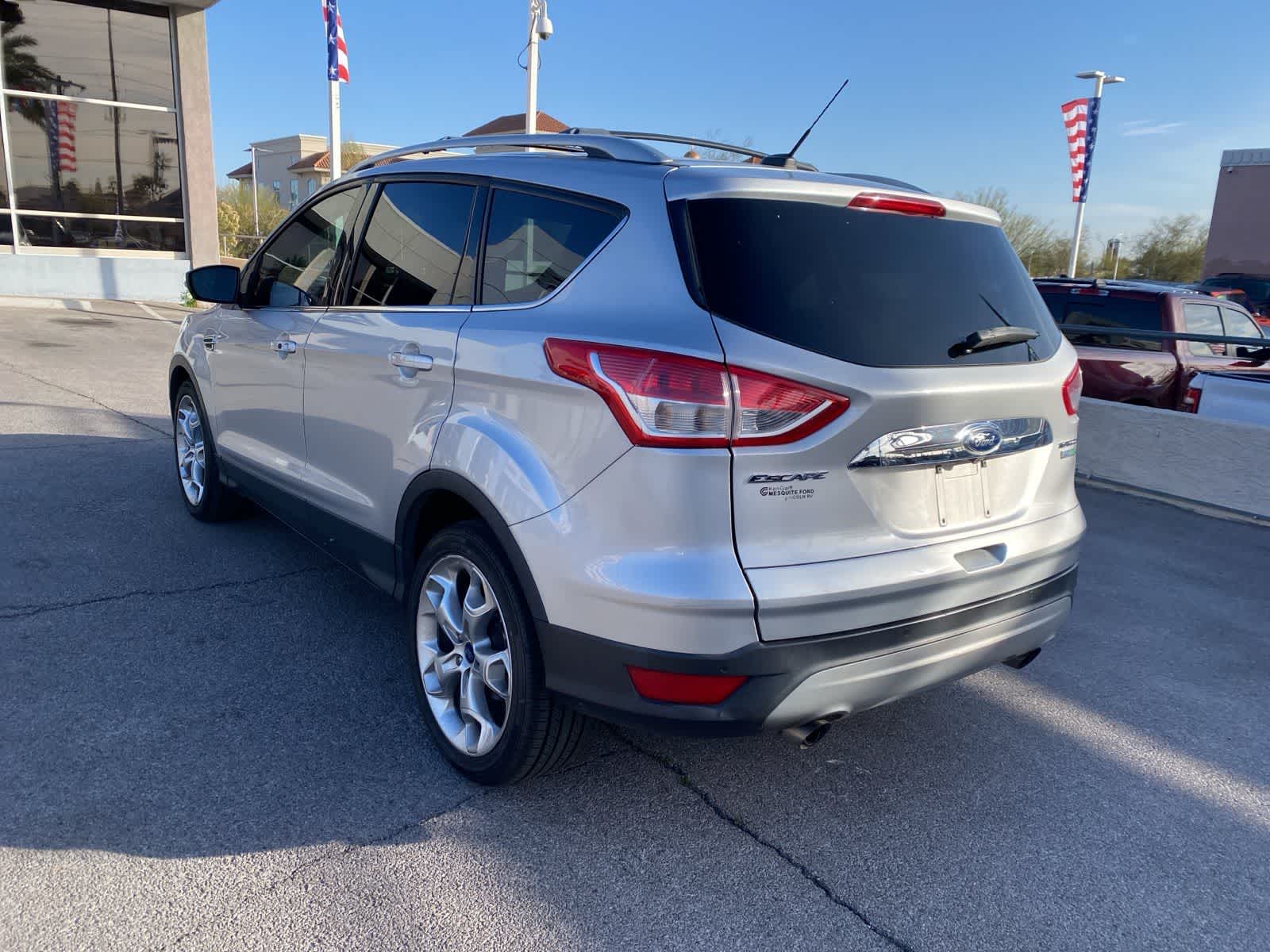 Thumbnail: 2015 Ford Escape - 8