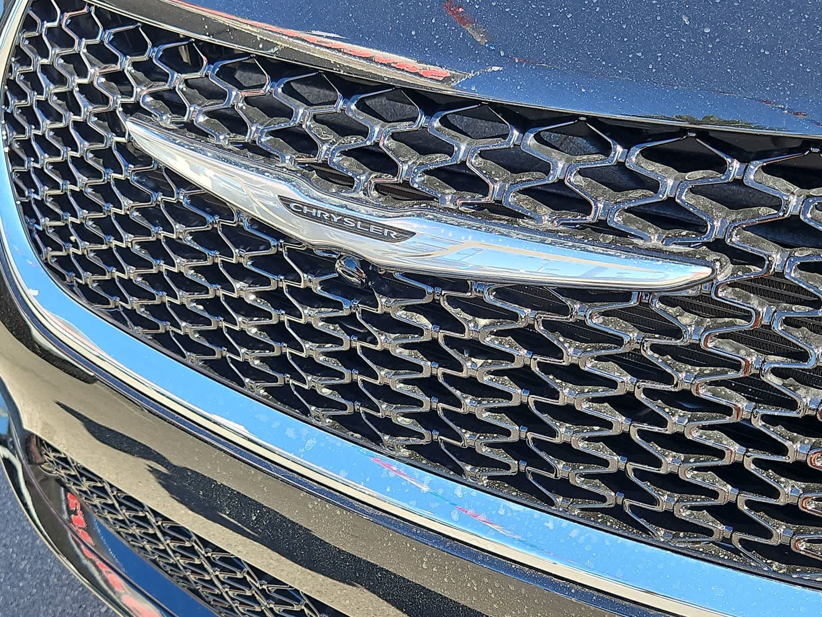 Thumbnail: 2026 Chrysler Pacifica - 11