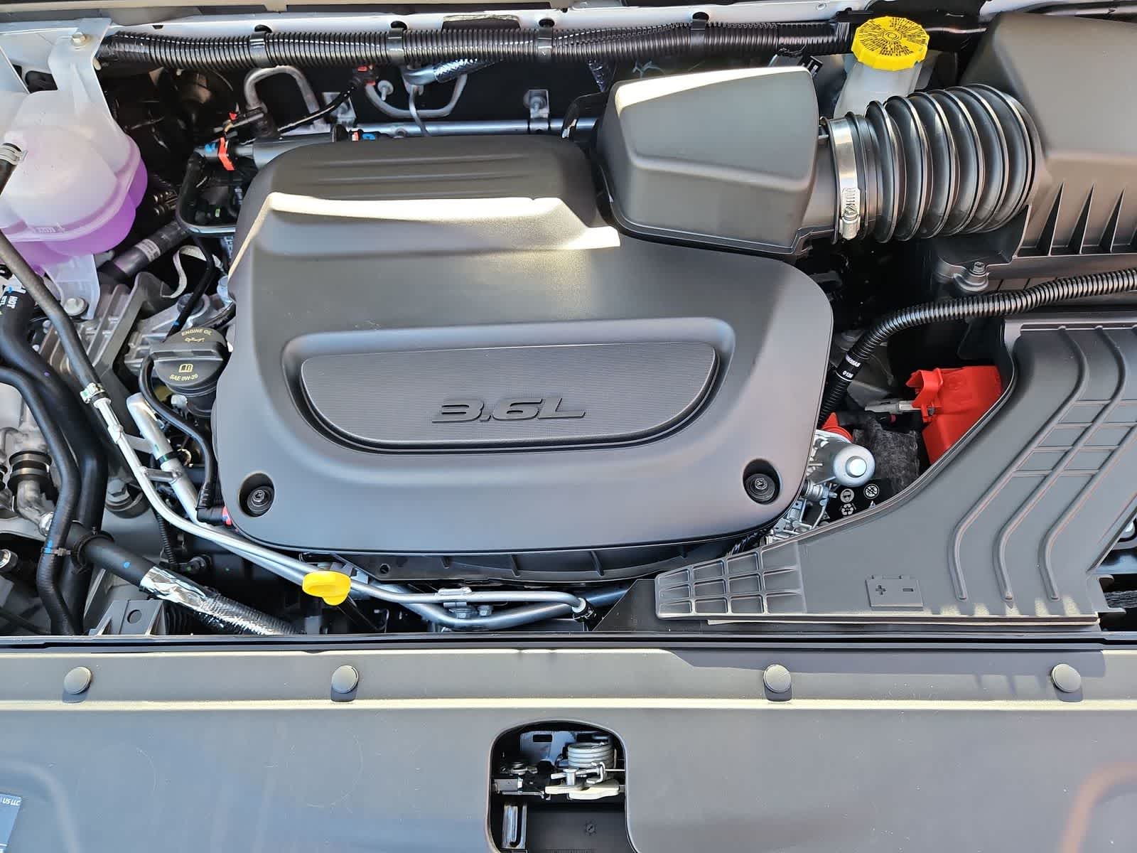 Thumbnail: 2026 Chrysler Pacifica - 14