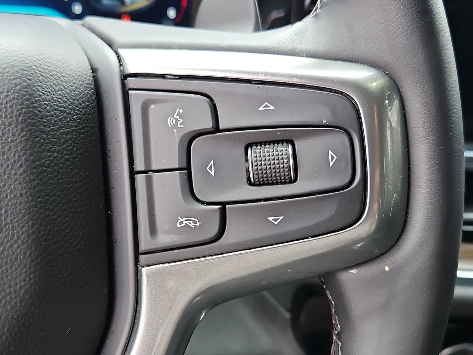 Thumbnail: 2023 Chevrolet Silverado 1500 - 25