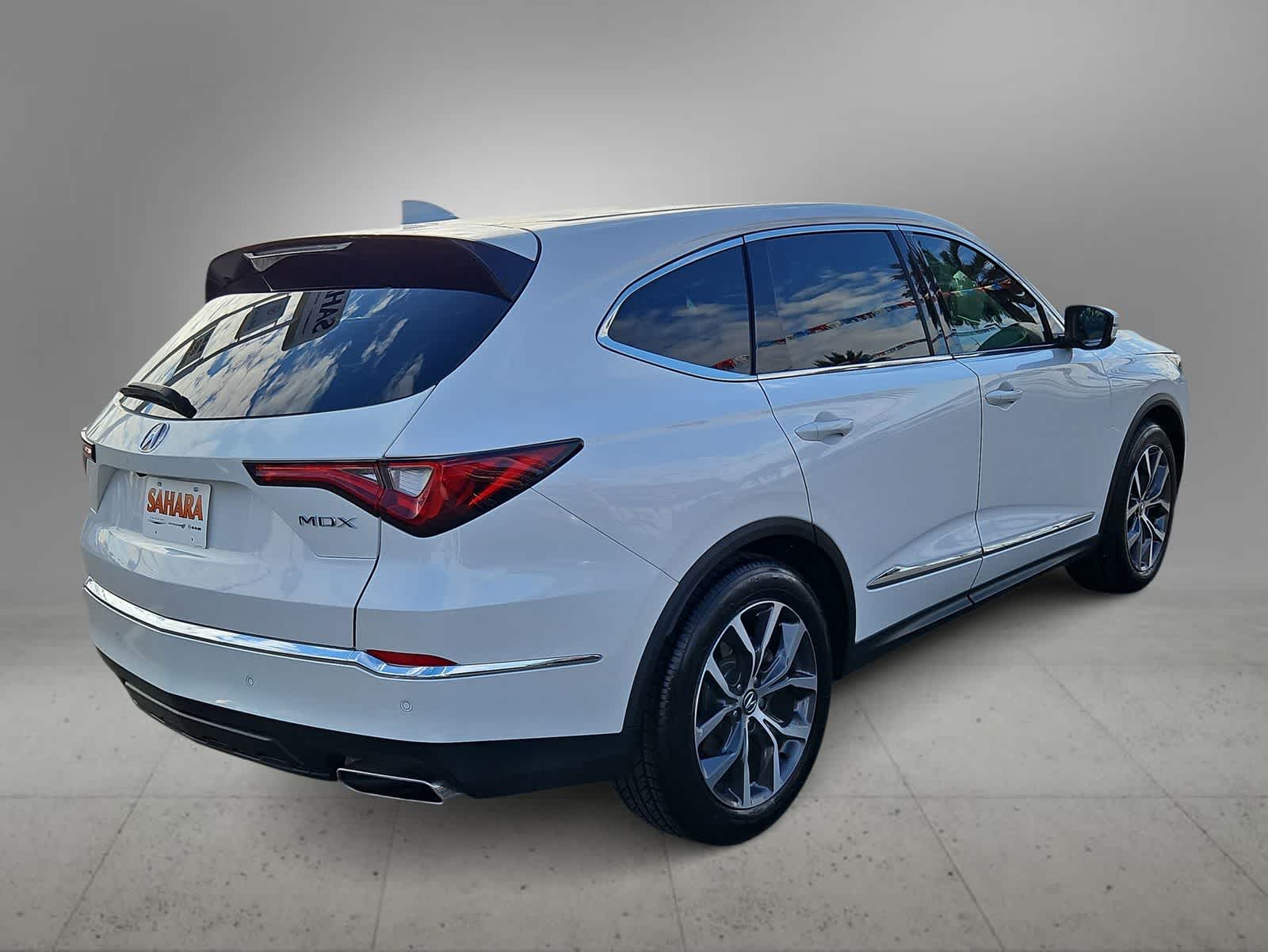 Thumbnail: 2023 Acura MDX - 9