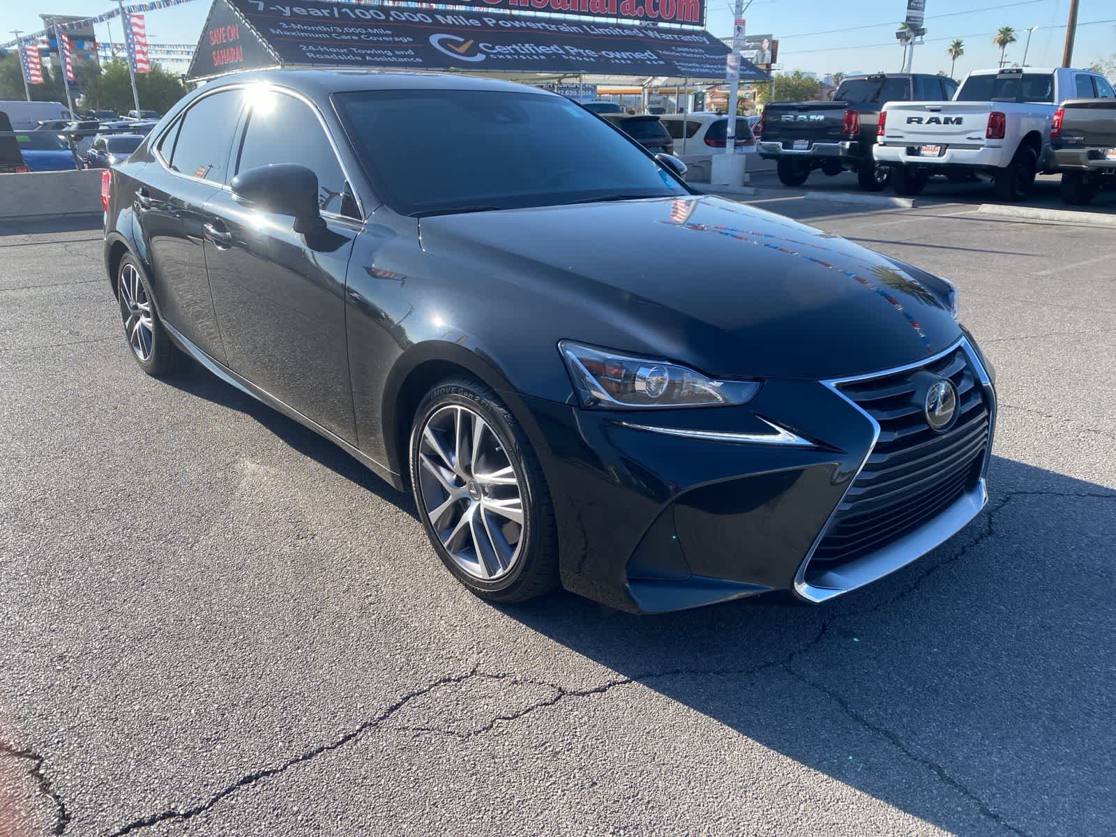 Thumbnail: 2020 Lexus IS - 3