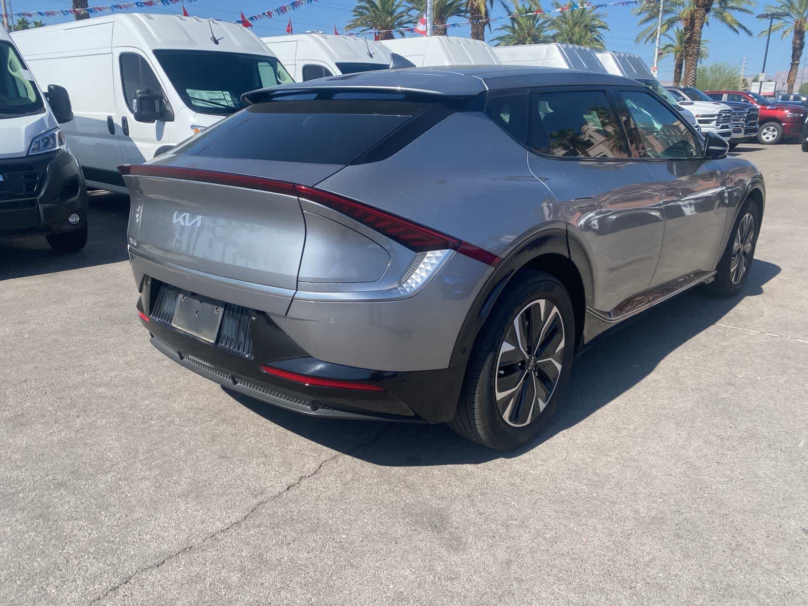 2023 Kia EV6 Wind 6