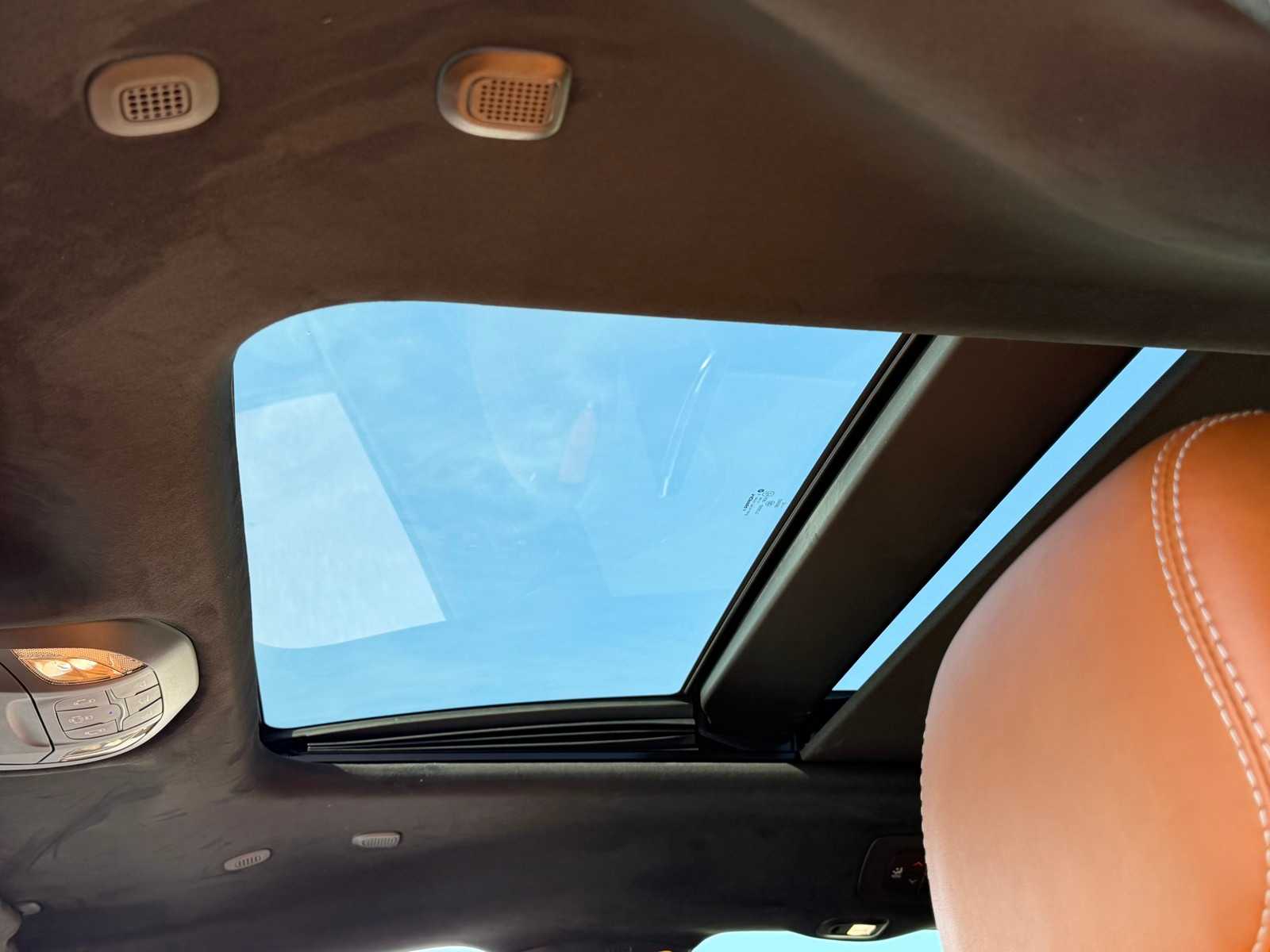 Thumbnail: 2026 Chrysler Pacifica - 24
